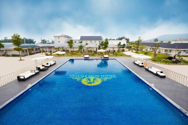 Giang Son Hotel