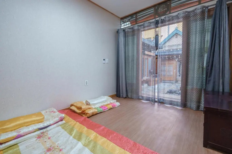 Aega Hanok Guesthouse