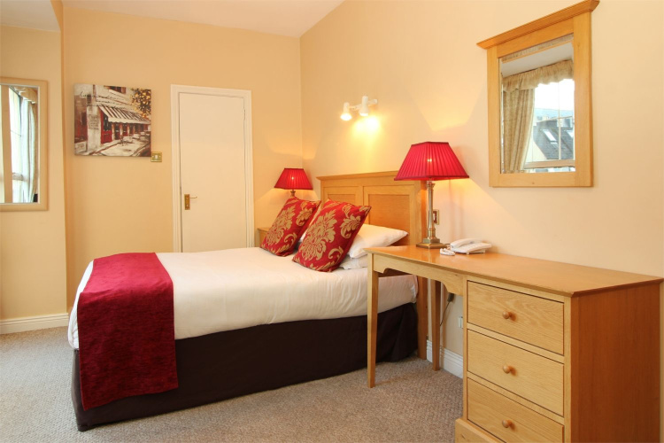Latchfords Self Catering Apartments