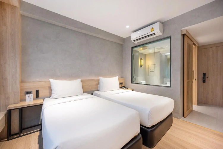 Superior Twin room