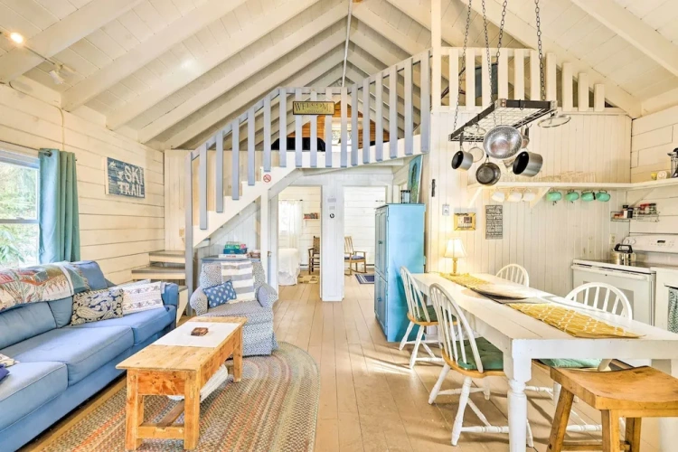 2 Bedrooms Cottage