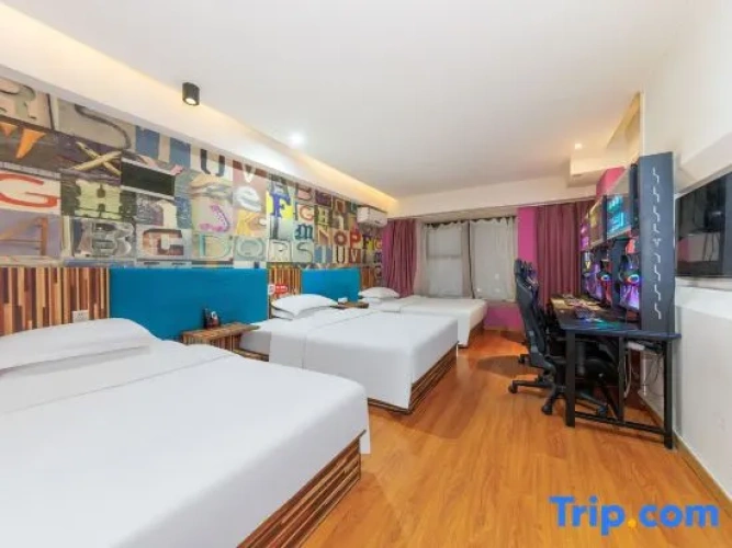 Standard Quintuple room