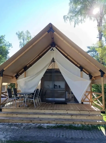 Tent
