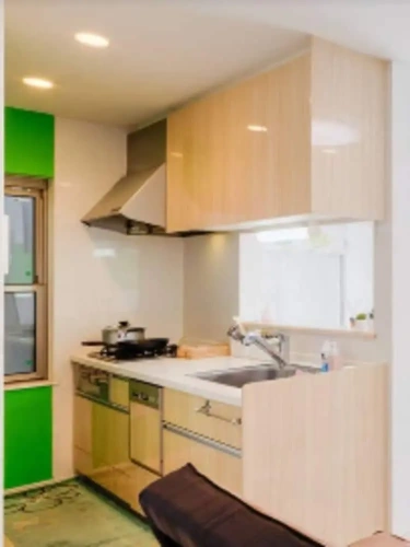3 Bedrooms Apartment