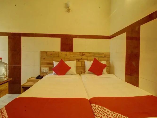K R K Residency By OYO Rooms