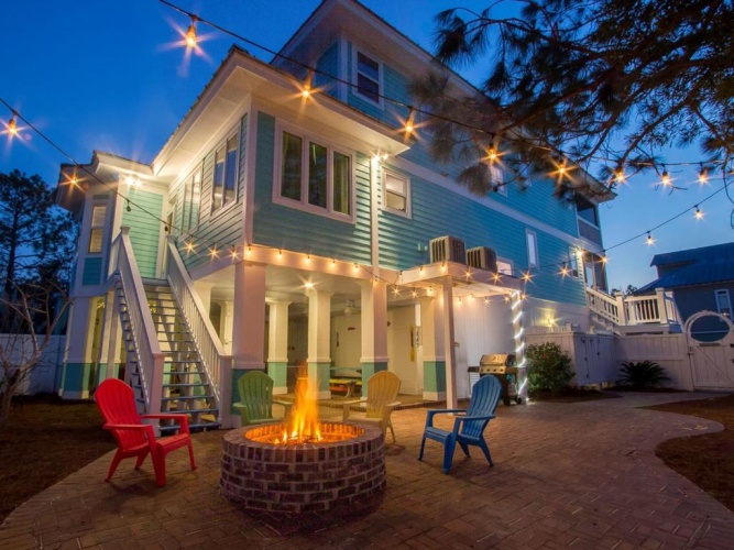 5 Bedrooms Cottage
