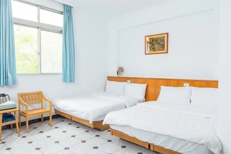 Ta Ti Hotel