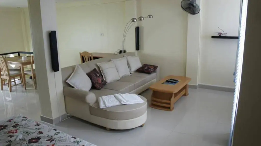 Jomtien Beach Apartments