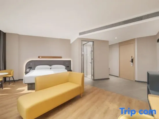 Deluxe Double Suite