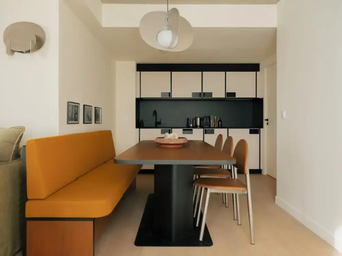 Edgar Suites - Église