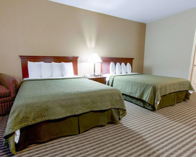 Holiday Inn Express & Suites Mountain View Silicon Valley by IHG