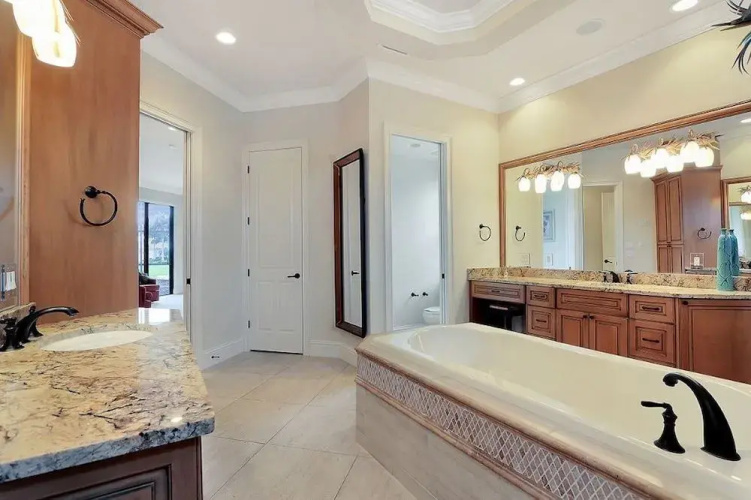 N. Barfield Home #13044