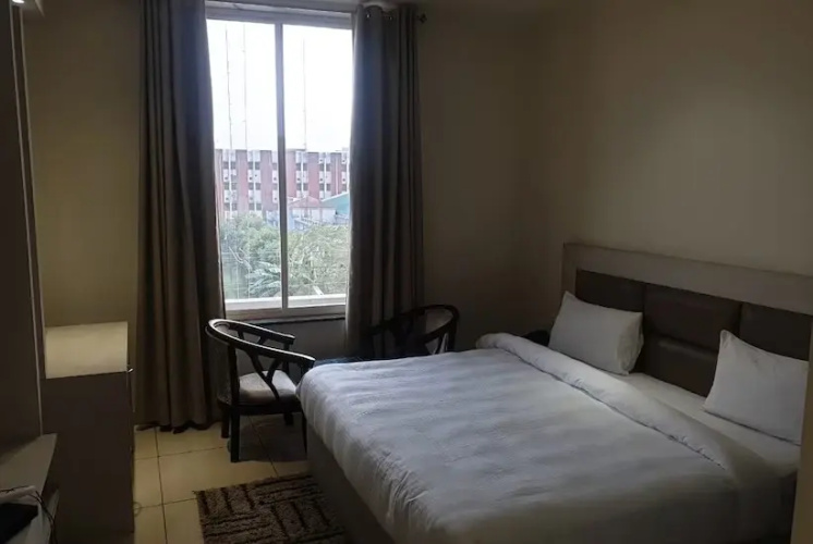 Hotel Millennium
