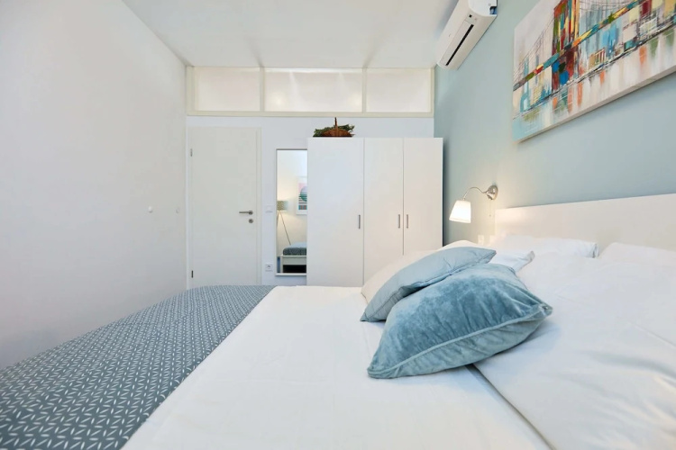 Apartment Aria