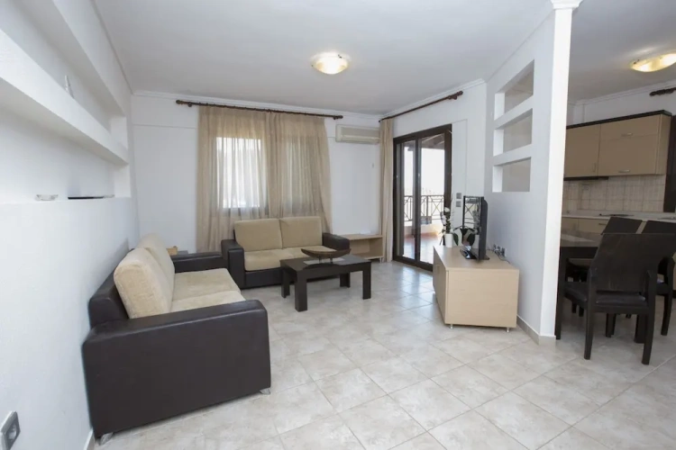 Triple Suite