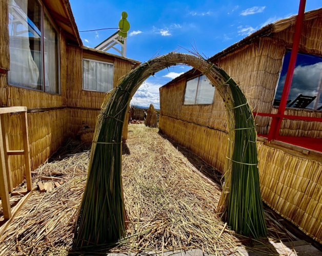 Uros Samaraã‘a Uta Lodge