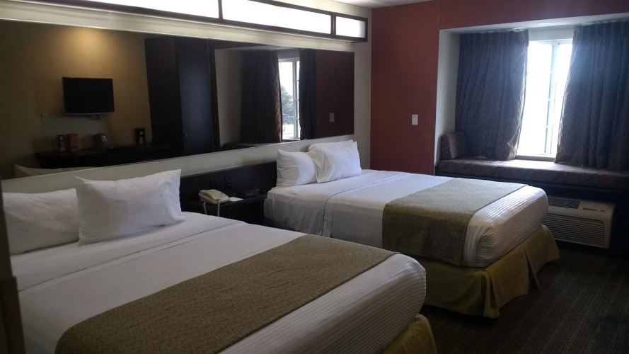 Microtel Inn & Suites by Wyndham Toluca