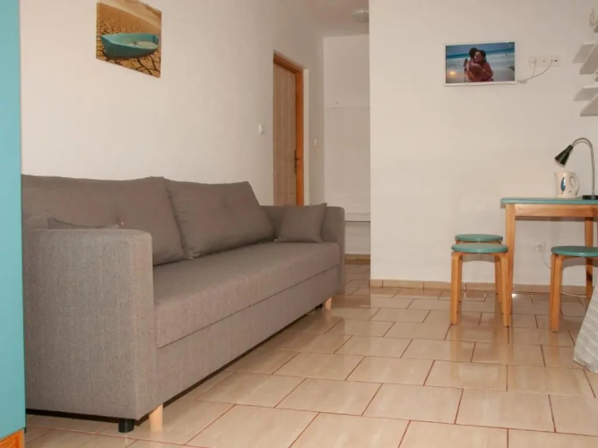 Standard Triple room with balcony