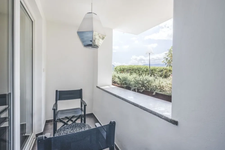 Economy Double room with balcony and with courtyard view