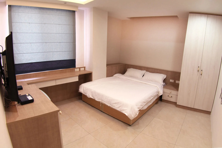 E.I.P stayHotel Overview