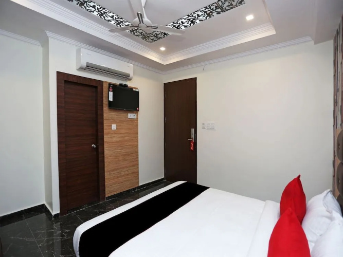 Capital O 26694 Hotel Anubhav