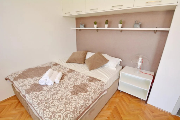 Studio Dimitris II Apartments