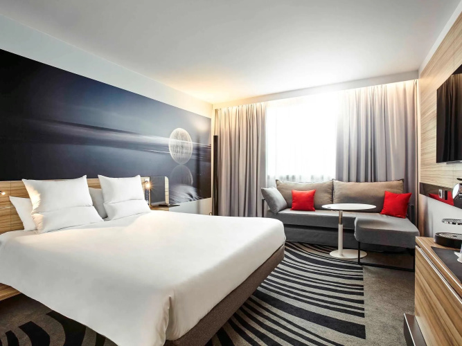 Novotel Lucknow Gomti Nagar Hotel