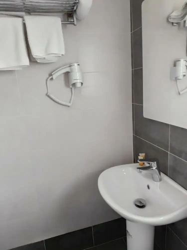 Economy Twin room with balcony