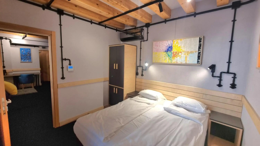 Art Hotel 158