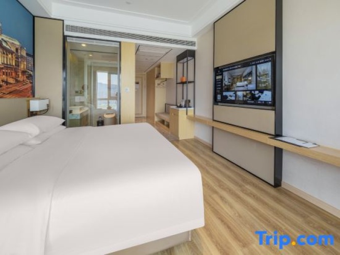 Standard Double room with river view