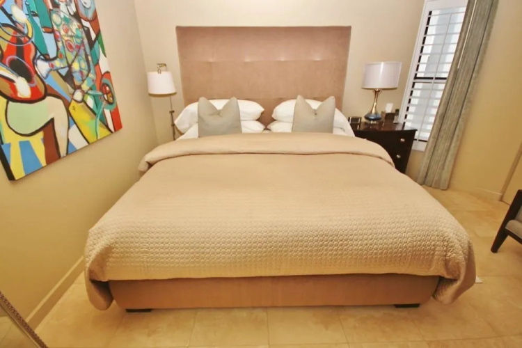 Ebb Tide 703 Apartment 2