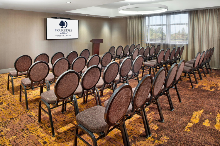 DoubleTree by Hilton Toronto Airport photo 19