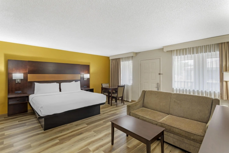 Double Suite