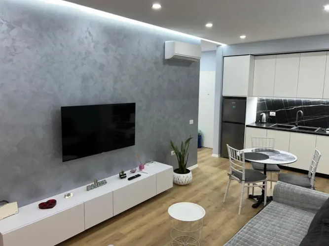 Franci's apartment