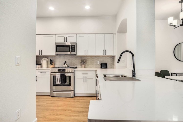 2 Bedrooms Standard Apartment