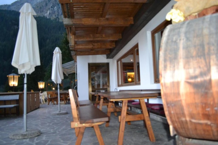 2 Bedrooms Double Apartment