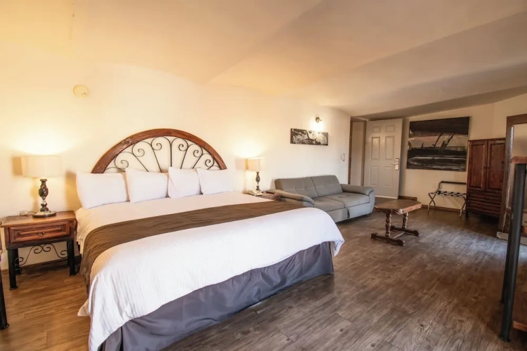 Double Junior Suite with balcony and with city view
