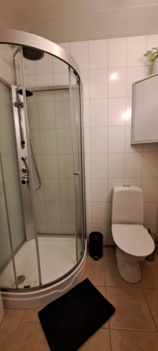 Klambrasel Guesthouse