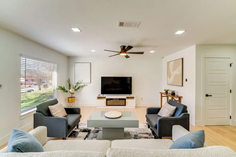 Relax Fireside: Dallas Area Home w/ Yard & Patio!