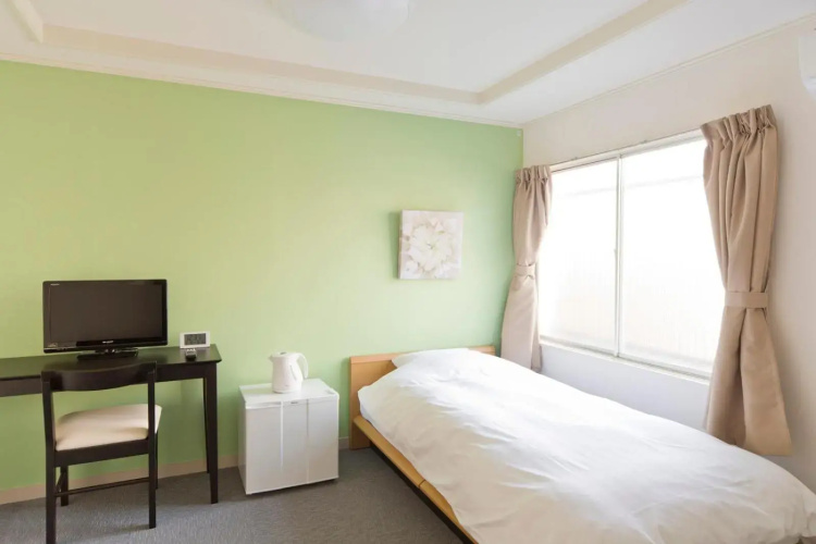 Shin-Okubo City Hotel