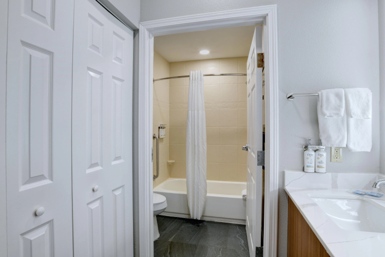 Staybridge Suites Oklahoma City Airport photo 9