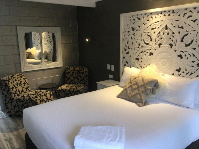 Luxury Suite