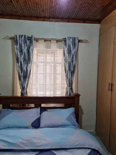 Stay.Plus Donholm Bungalow