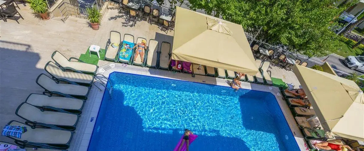 Karen Hotel