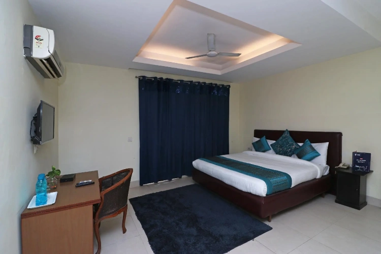 Deluxe Double room