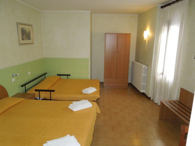 Bike Hotel Touring Gardone Riviera & Wellness