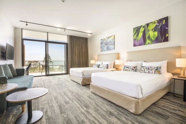 Suite with balcony