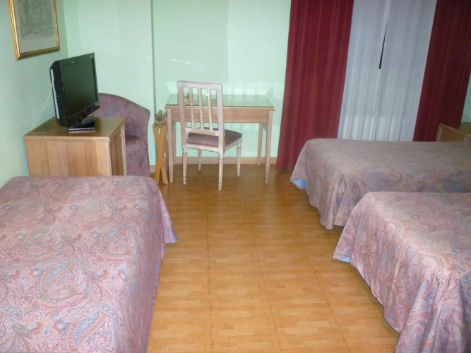 Hotel Ascot