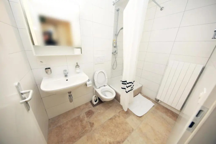 Cozy Apartment close to Cornavin Train Station and lake