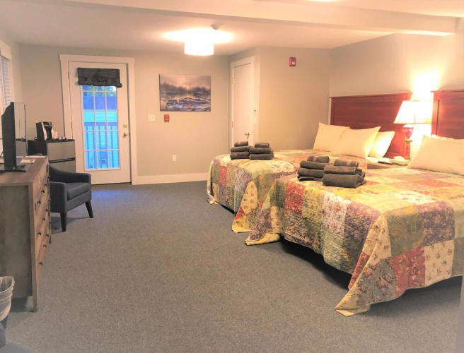 Abalonia Inn